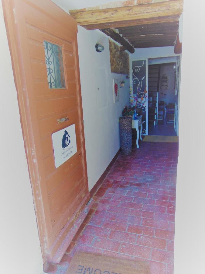 B&B Un Posto Nel Mondo Siena Bagian luar foto